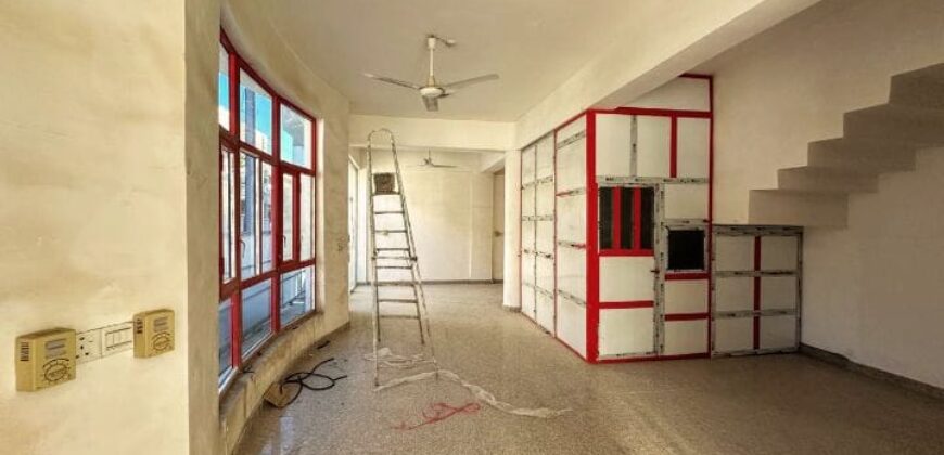 عقار تجاري للإيجار